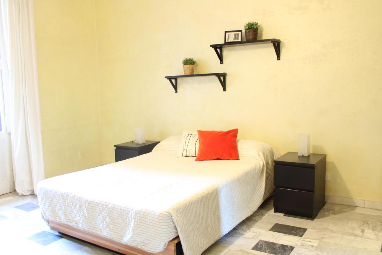 Appartamento Re Di Roma/Cozy Flat For Six Persons Екстериор снимка