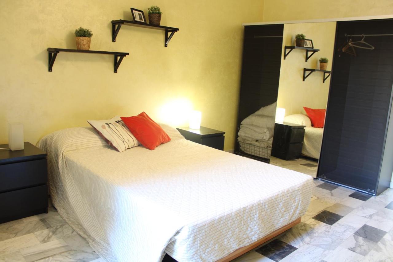 Appartamento Re Di Roma/Cozy Flat For Six Persons Екстериор снимка
