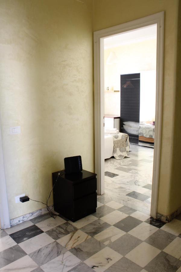 Appartamento Re Di Roma/Cozy Flat For Six Persons Екстериор снимка